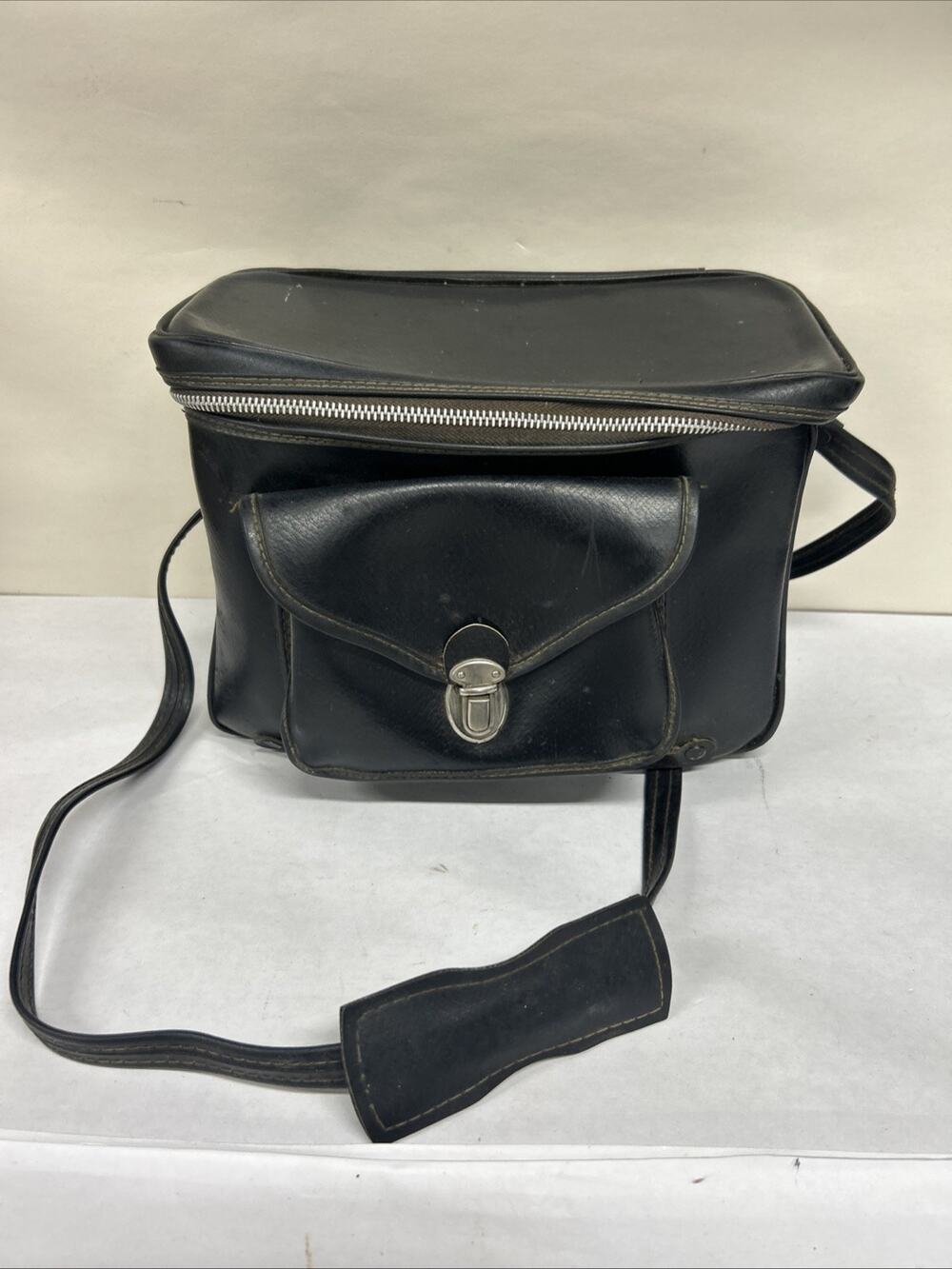 Vintage Black Leather Camera Bag Carrying Case GREAT COND!!